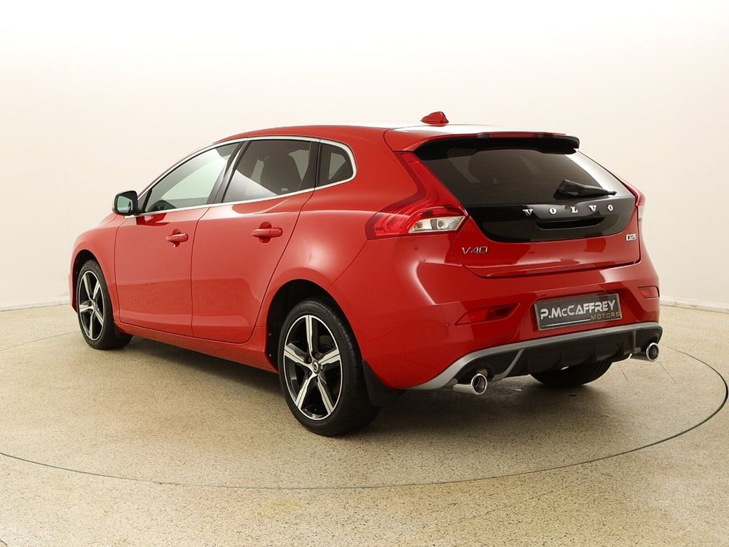 2016 Volvo V40