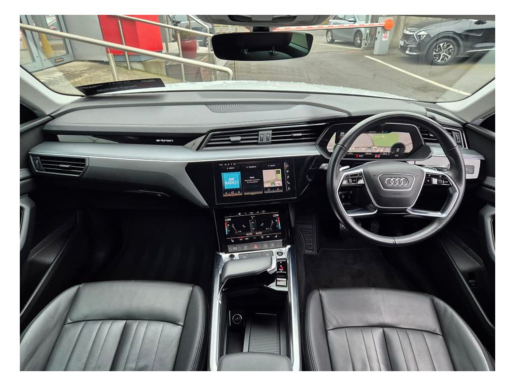 2022 Audi e-tron