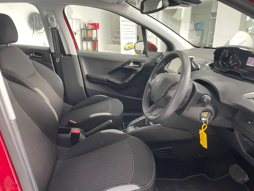 2016 Peugeot 208