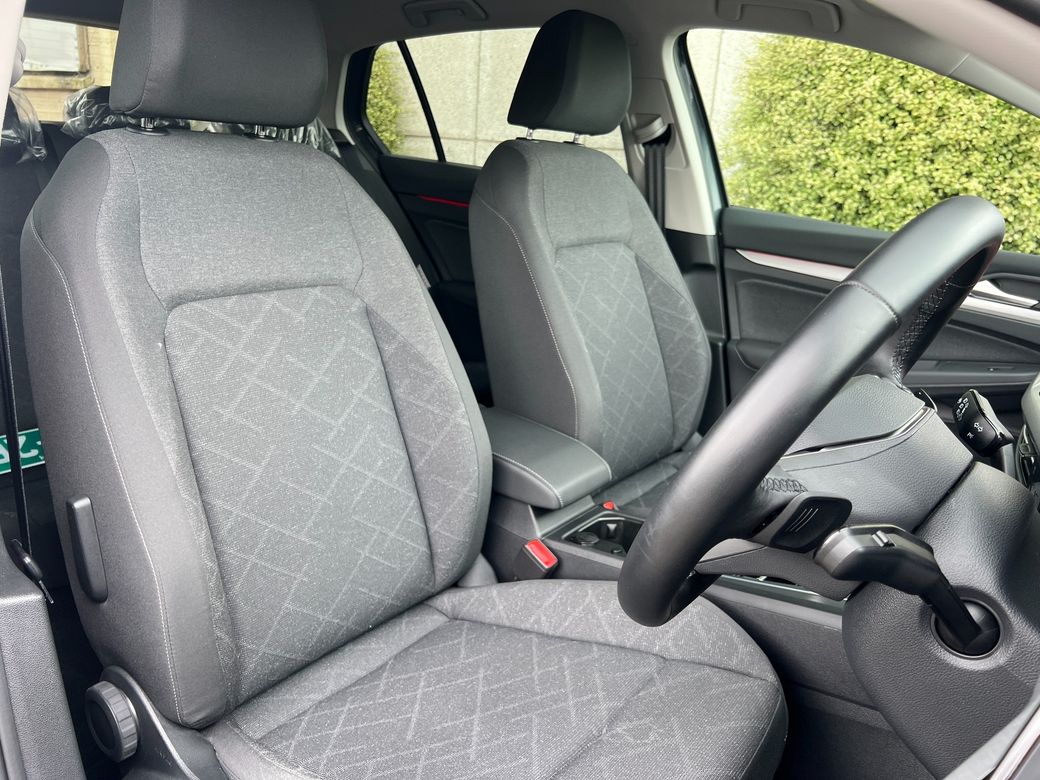 2022 Volkswagen Golf