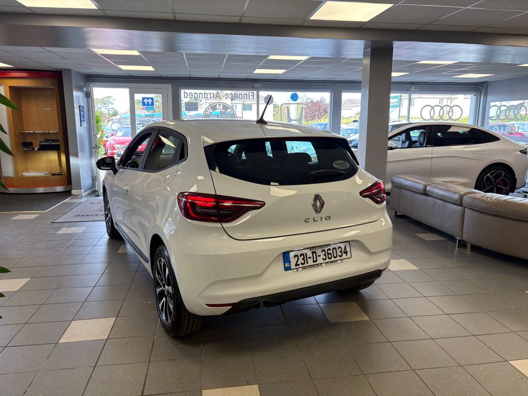 2023 Renault Clio