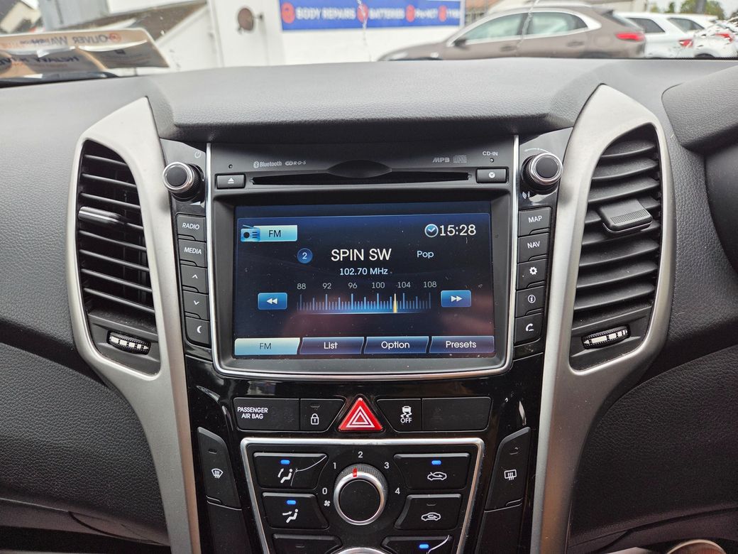 2016 Hyundai i30