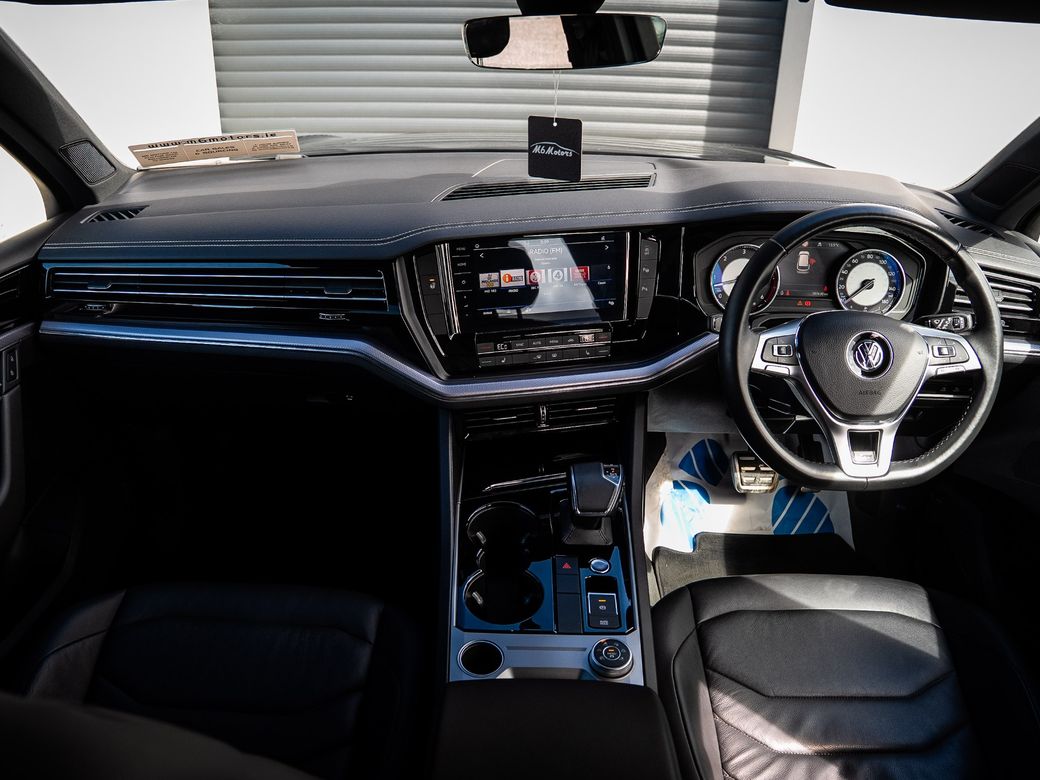 2020 Volkswagen Touareg