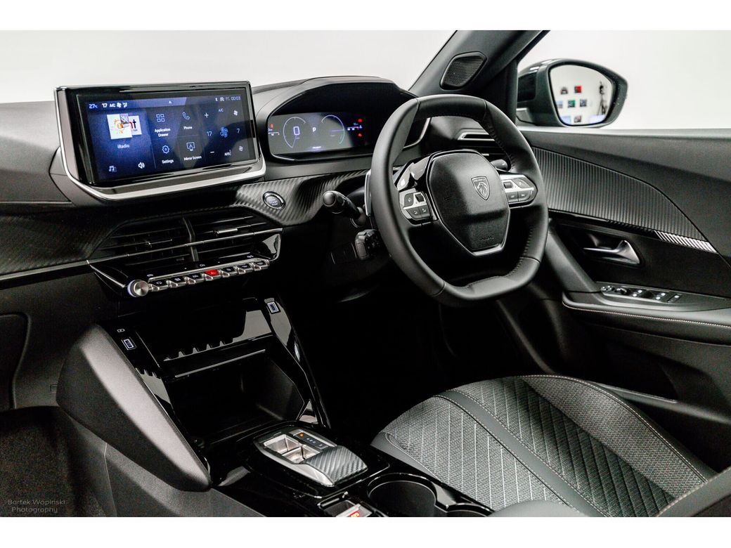 2025 Peugeot 2008