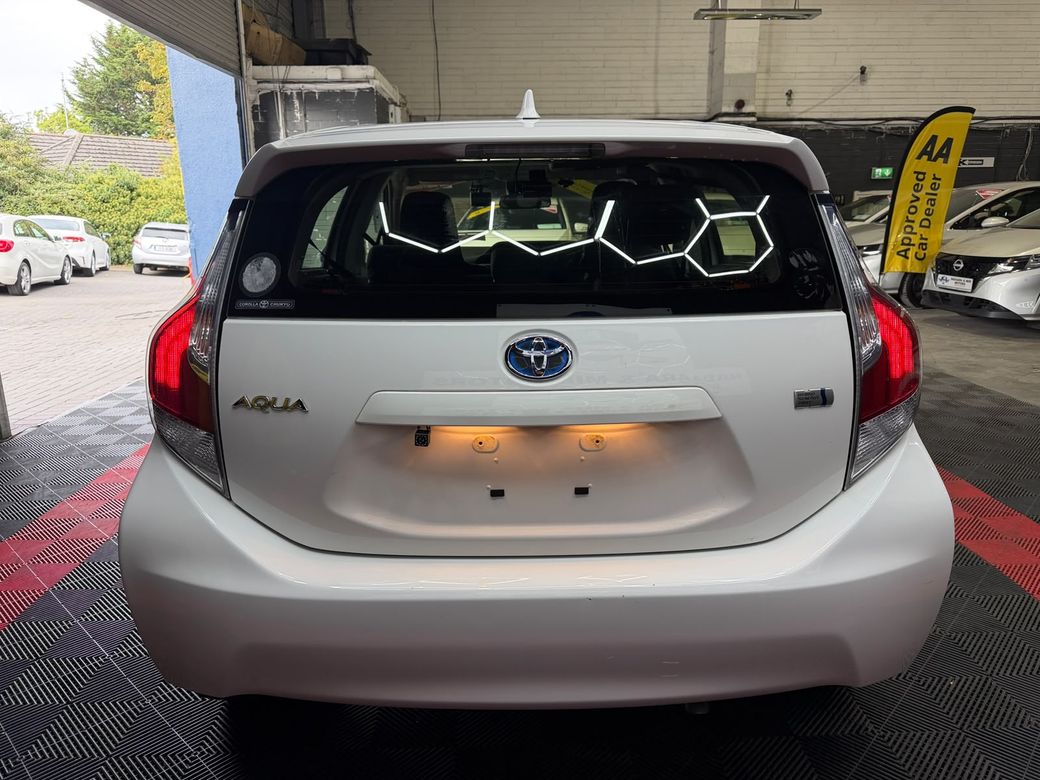 2017 Toyota Aqua