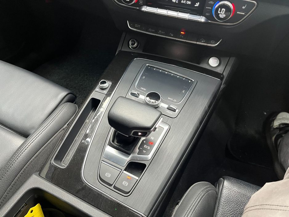 2021 Audi Q5