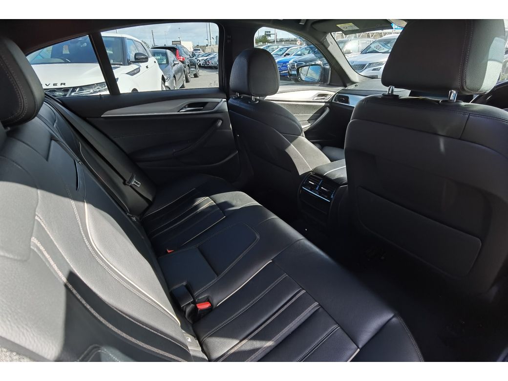 2018 BMW 530
