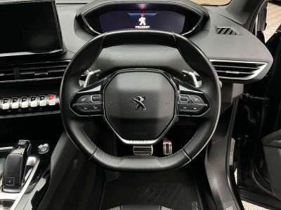 2023 Peugeot 5008