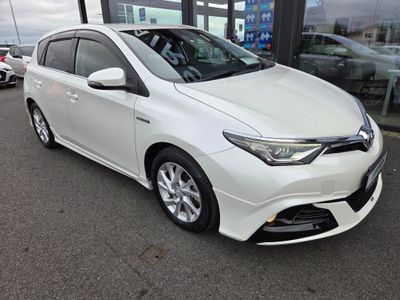 2016 Toyota Auris