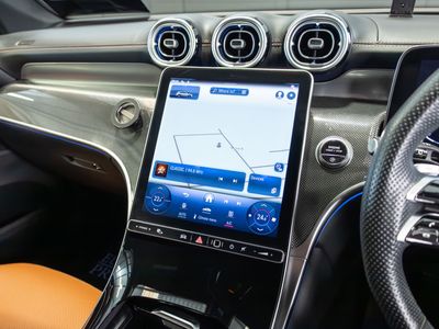 2024 Mercedes-Benz GLC Class
