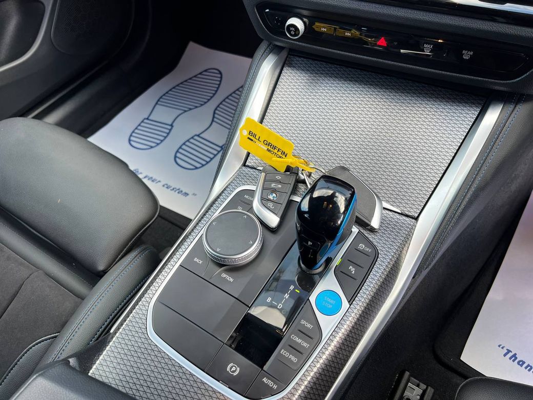 2022 BMW i4