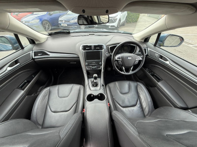 2021 Ford Mondeo