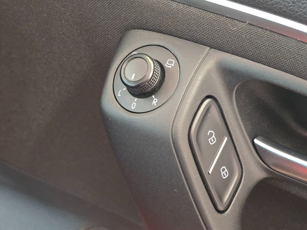 2017 Volkswagen Polo