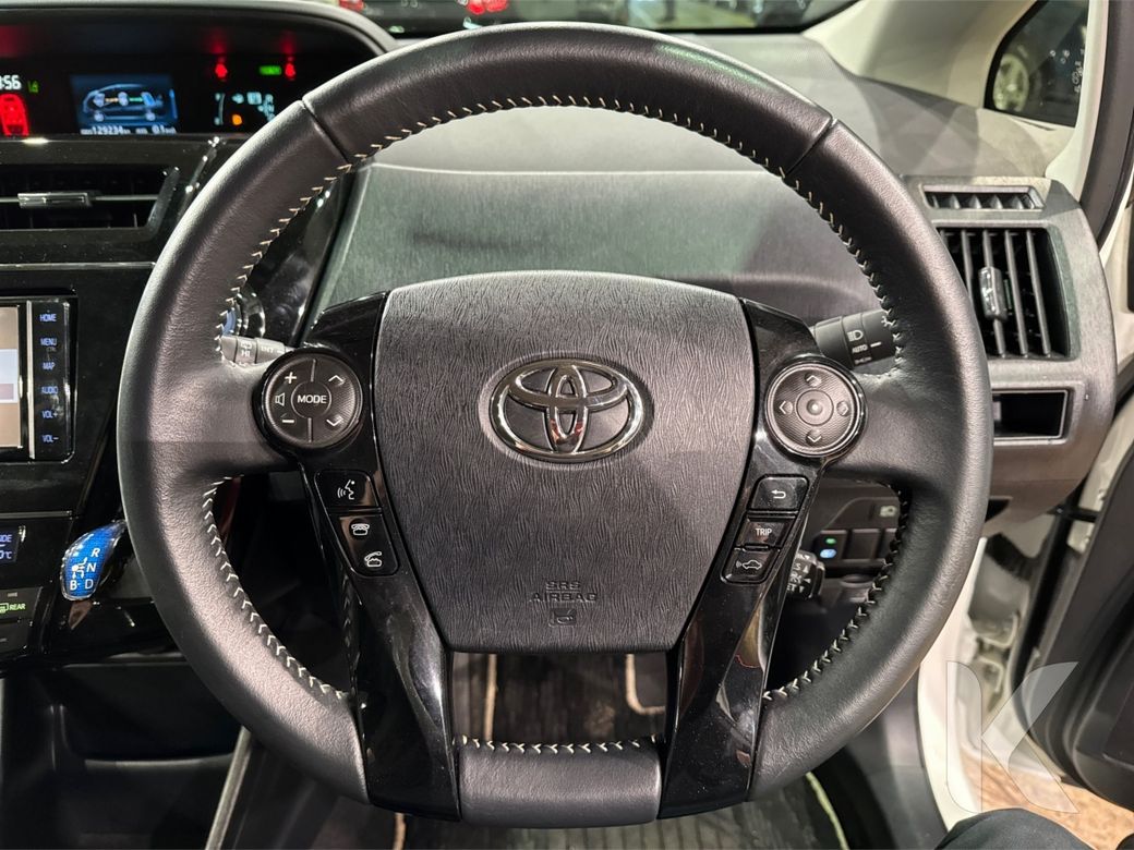 2021 Toyota Prius Alpha