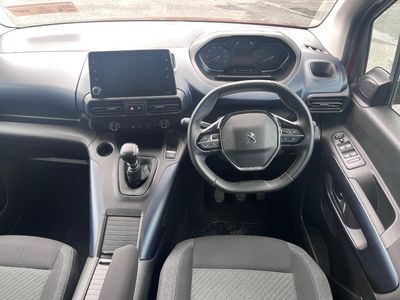 2021 Peugeot Rifter