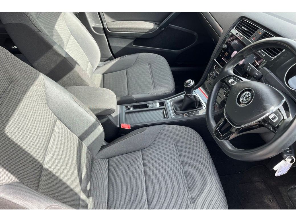 2018 Volkswagen Golf
