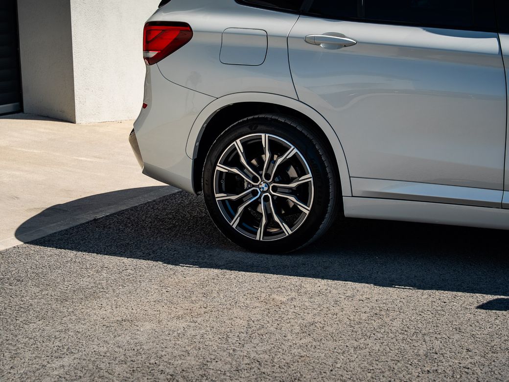 2021 BMW X1