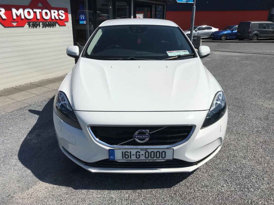 2016 Volvo V40