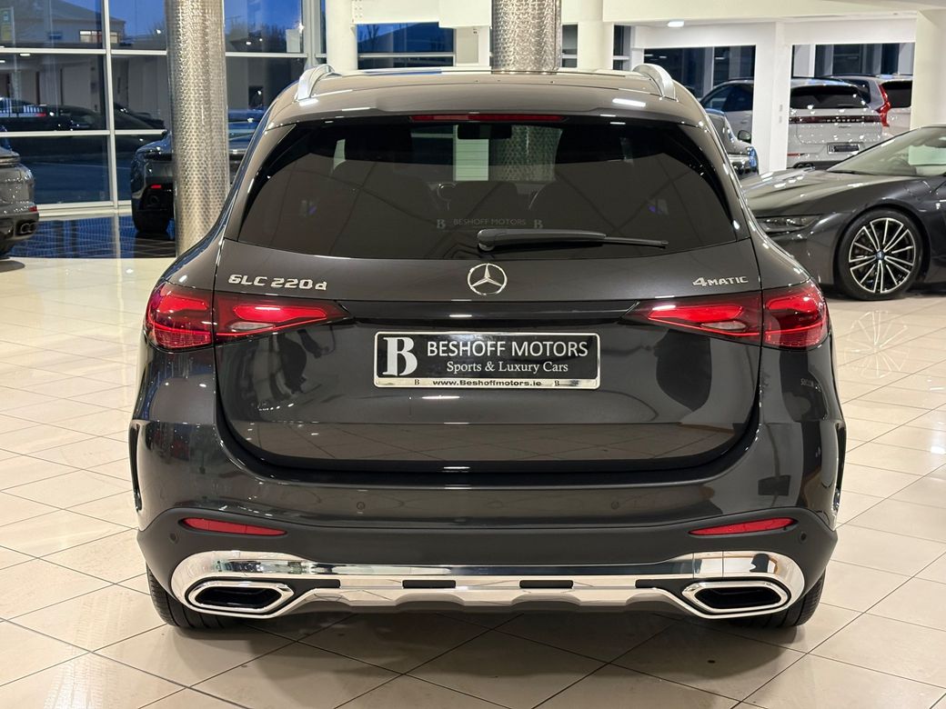 2024 Mercedes-Benz GLC Class