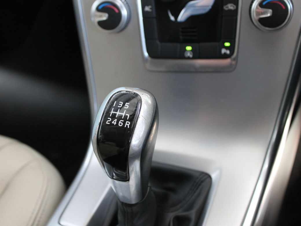 2016 Volvo XC60