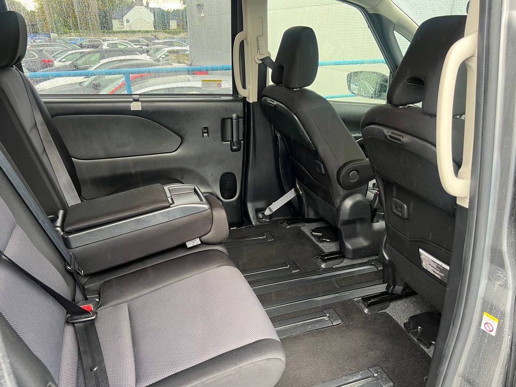 2021 Nissan Serena