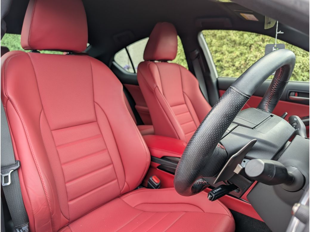 2021 Lexus IS 300h