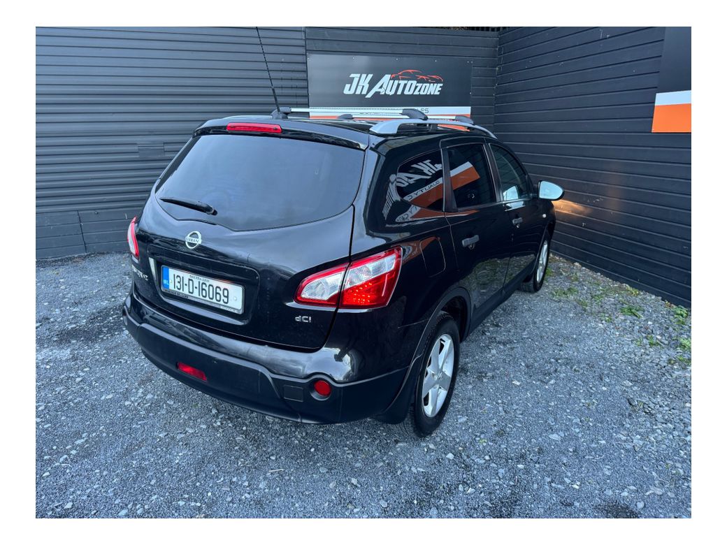 2013 Nissan Qashqai +2