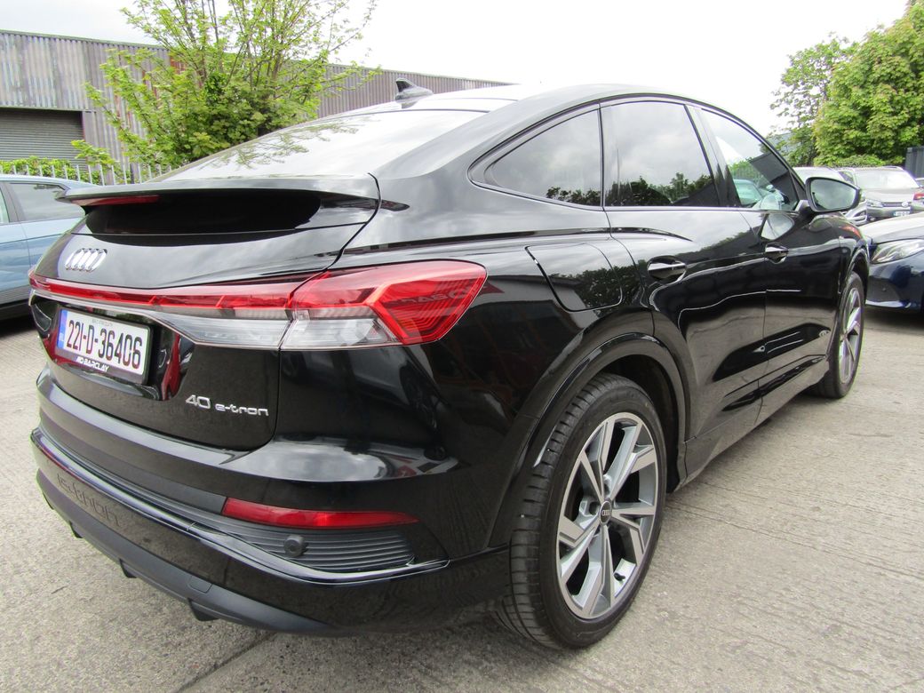 2022 Audi Q4