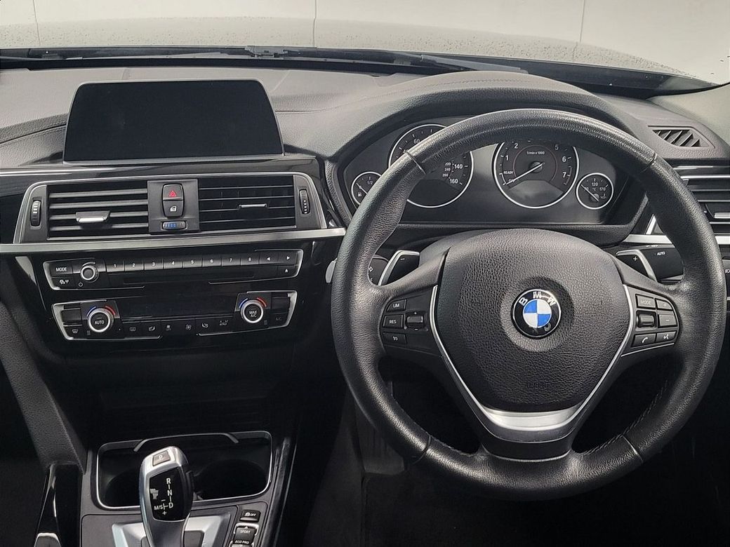 2018 BMW 3 Series