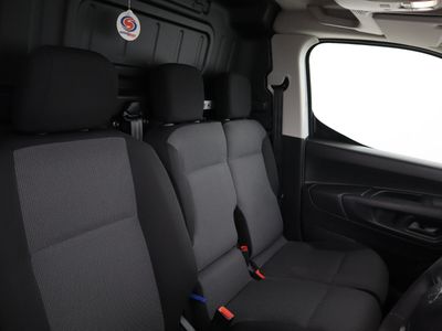 2022 Peugeot Partner