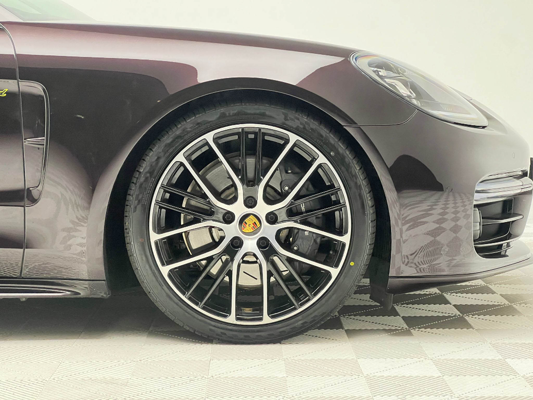 2023 Porsche Panamera