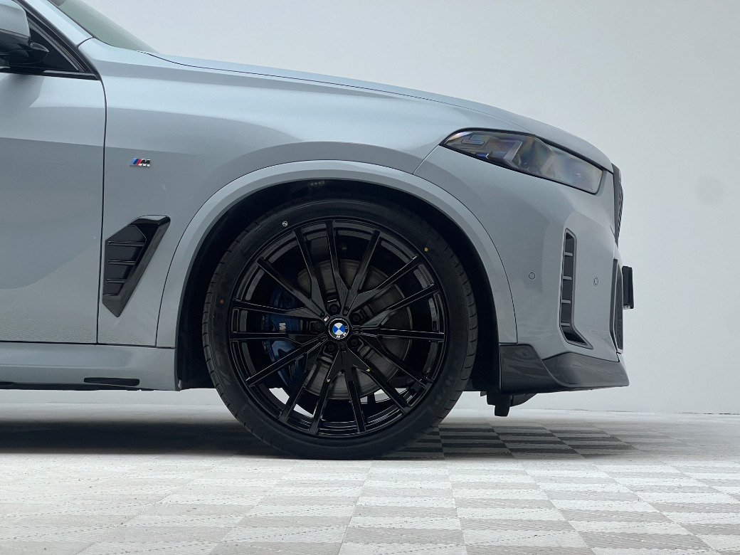 2025 BMW X5