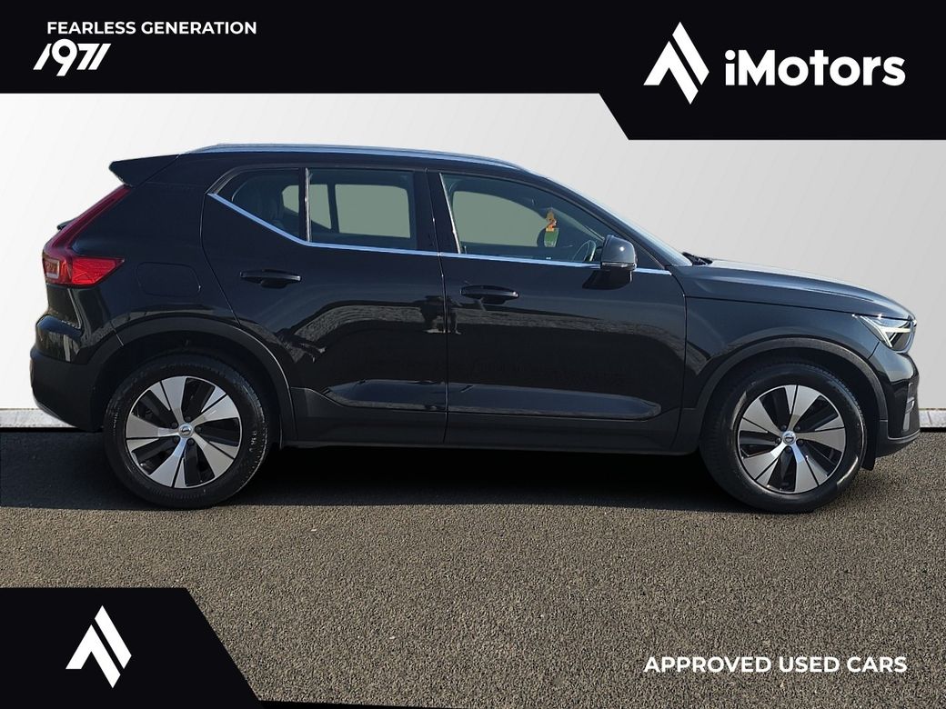 2022 Volvo XC40