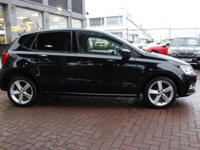 2017 Volkswagen Polo