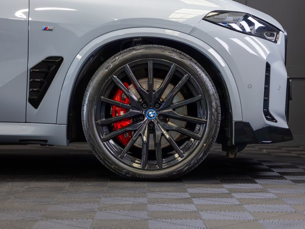 2025 BMW X5