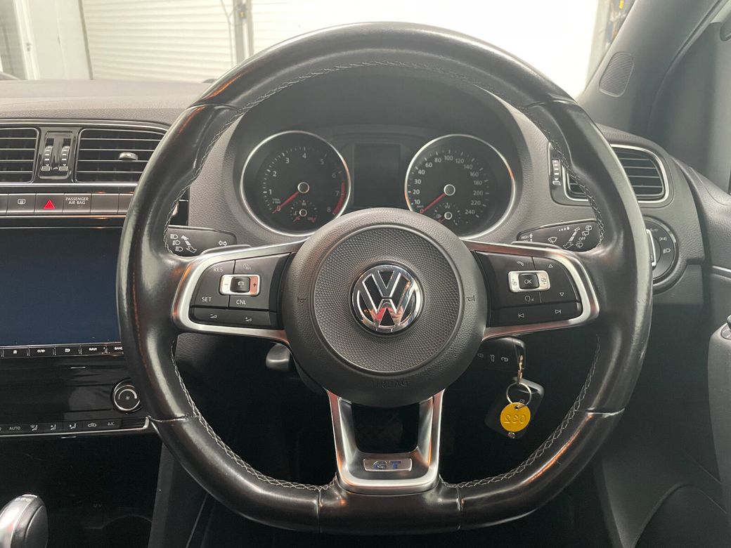 2016 Volkswagen Polo