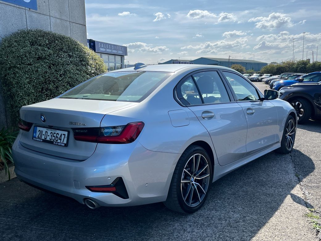 2021 BMW 3 Series