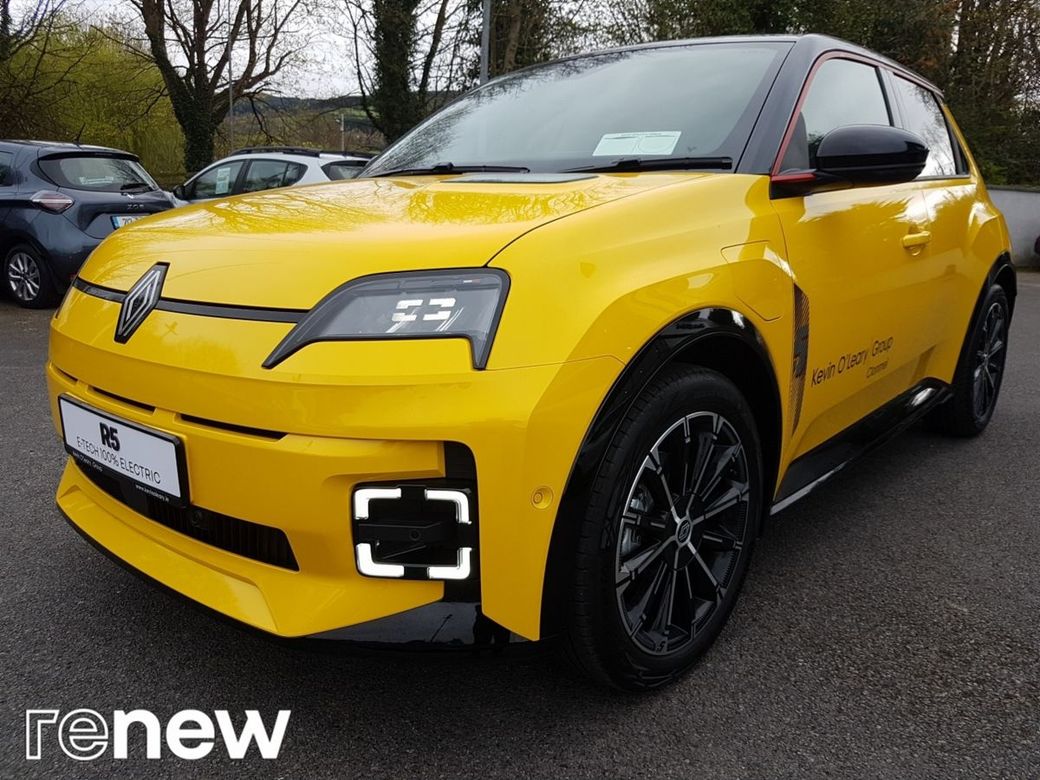 2025 Renault 5