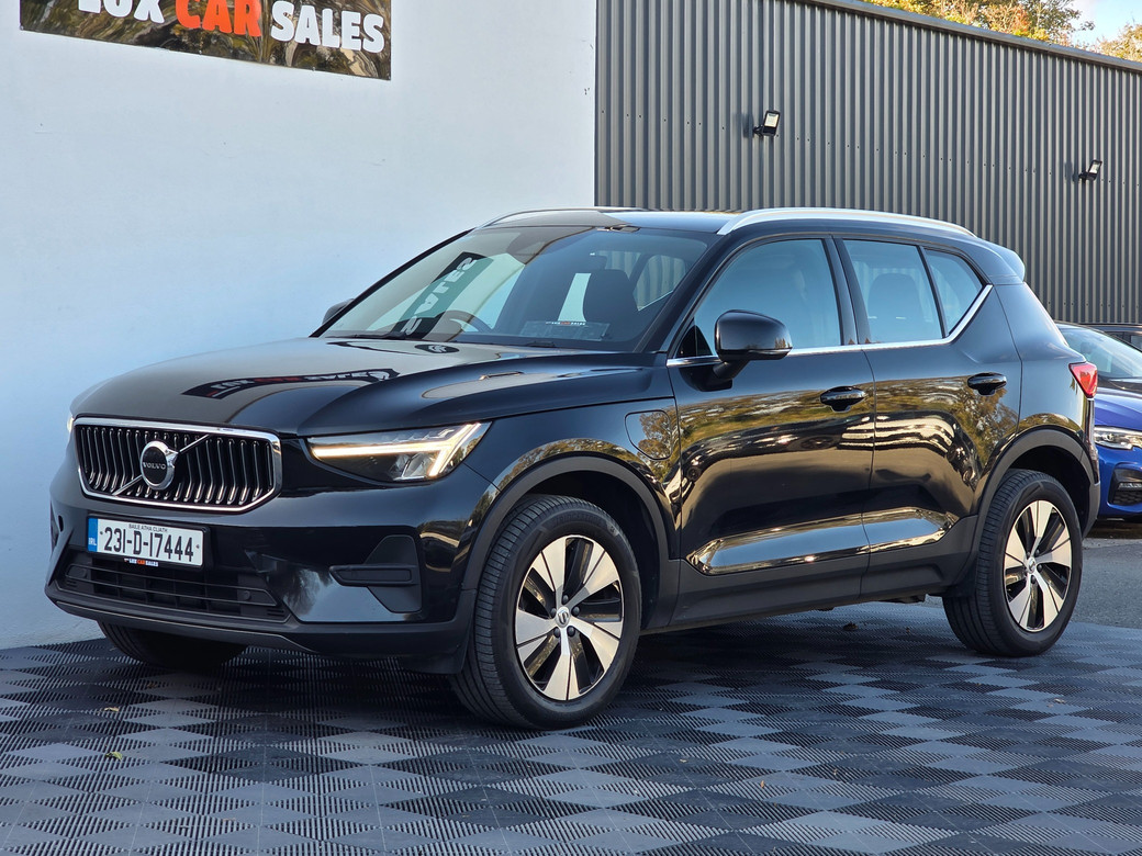 2023 Volvo XC40