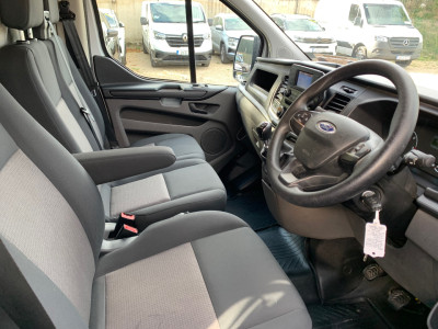 2023 Ford Transit Custom