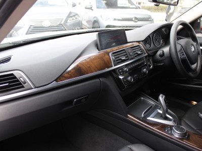 2017 BMW 3 Series
