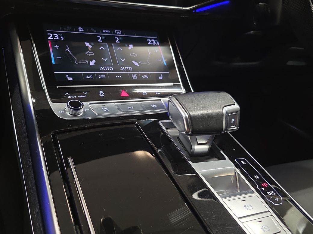 2024 Audi Q8