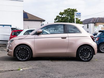 2025 Fiat 500