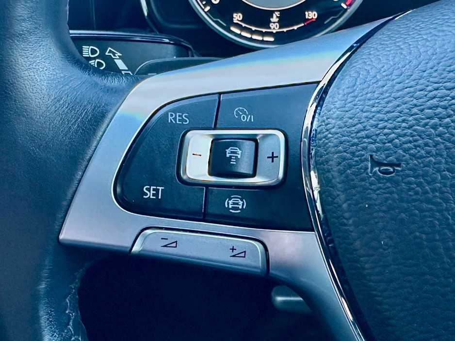 2019 Volkswagen Touareg