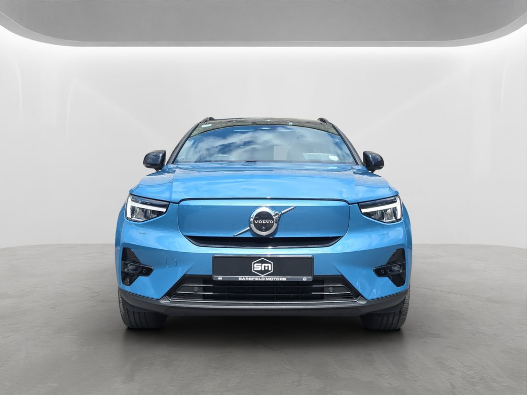 2023 Volvo XC40