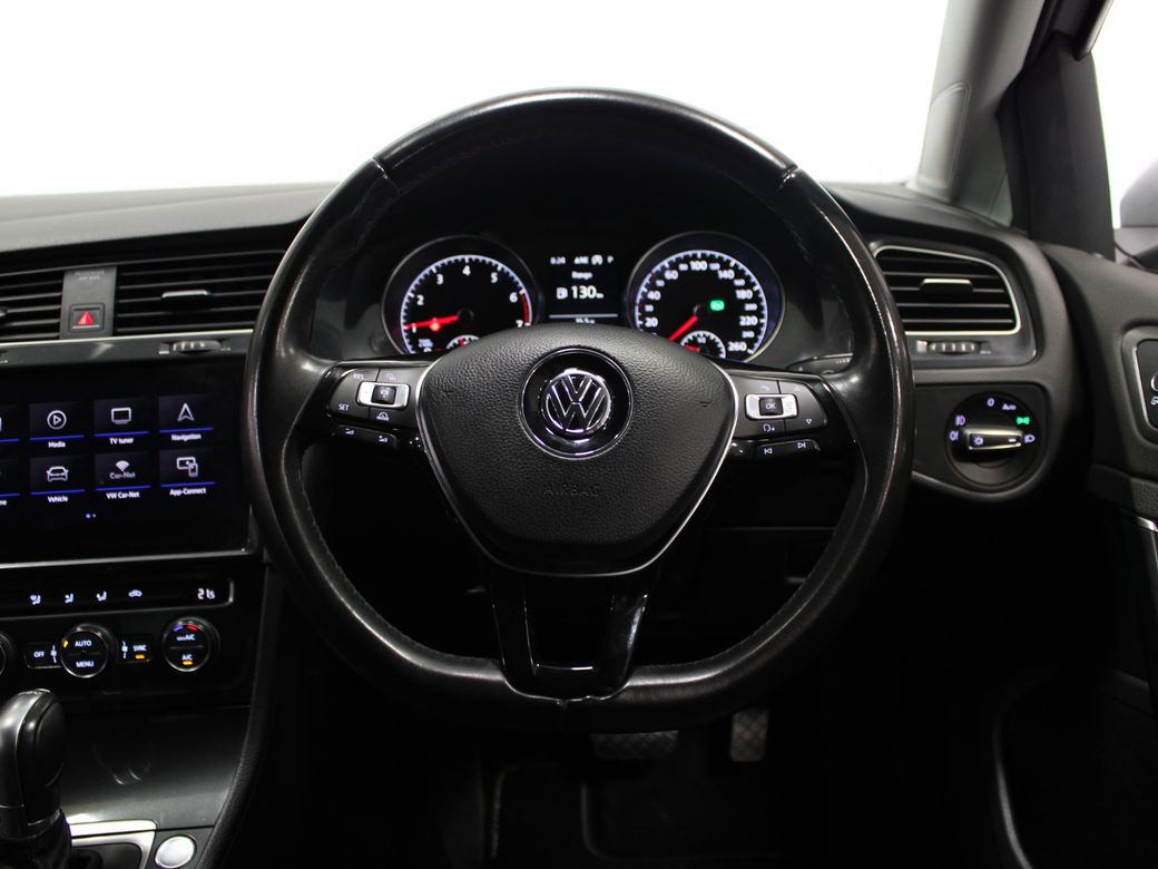 2017 Volkswagen Golf