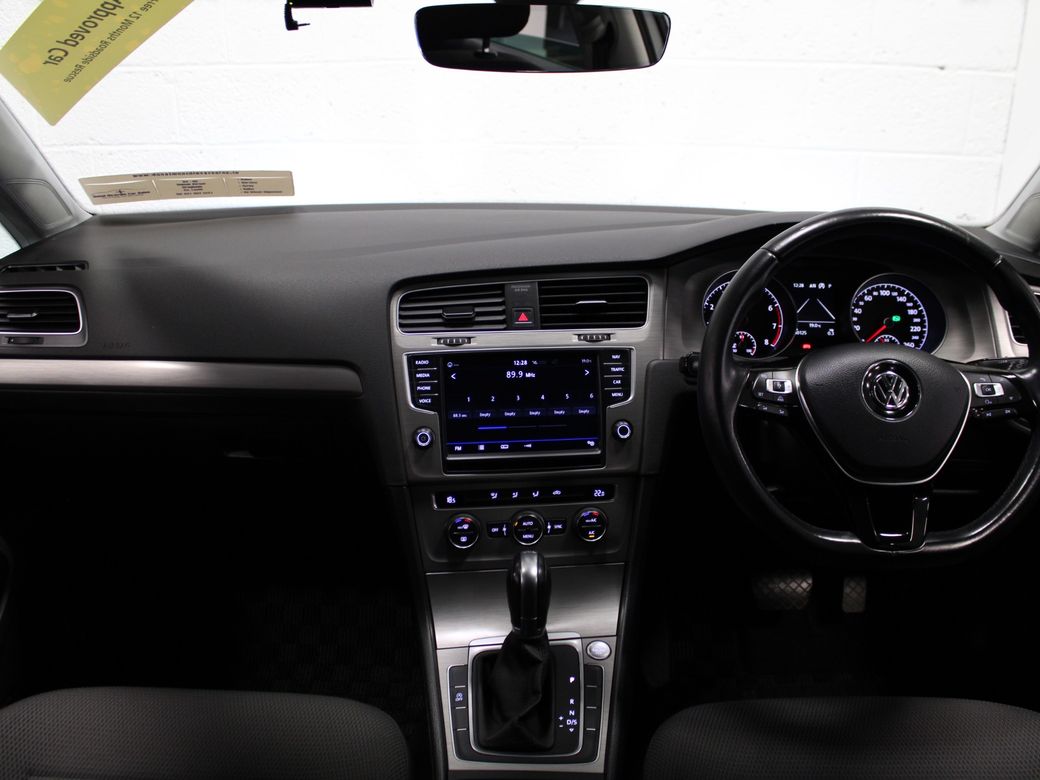 2017 Volkswagen Golf