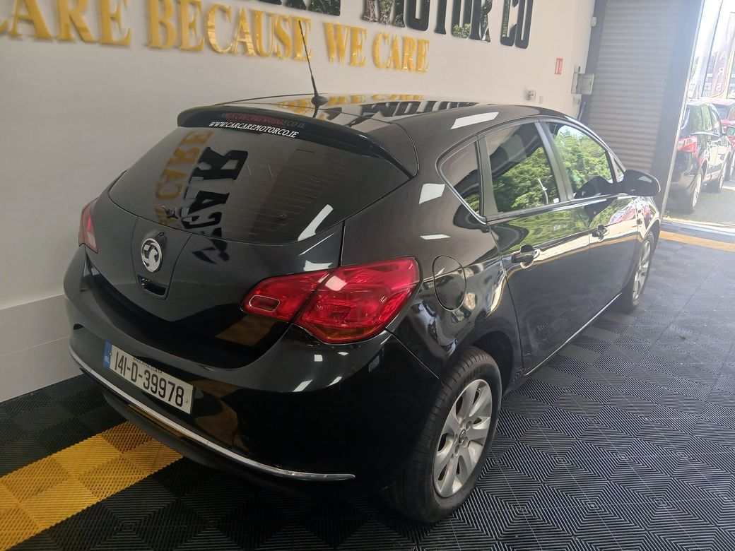 2014 Vauxhall Astra