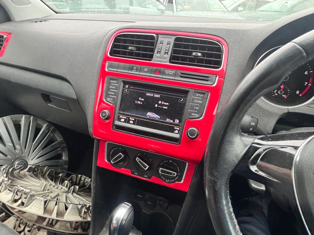 2015 Volkswagen Polo