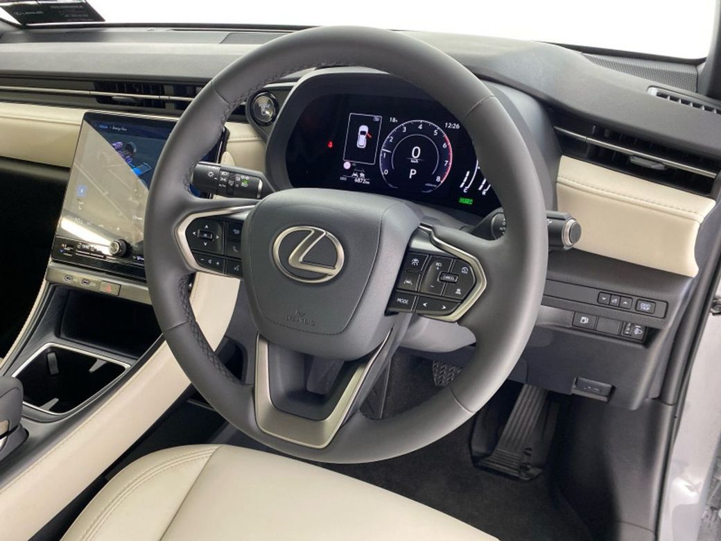 2025 Lexus LBX